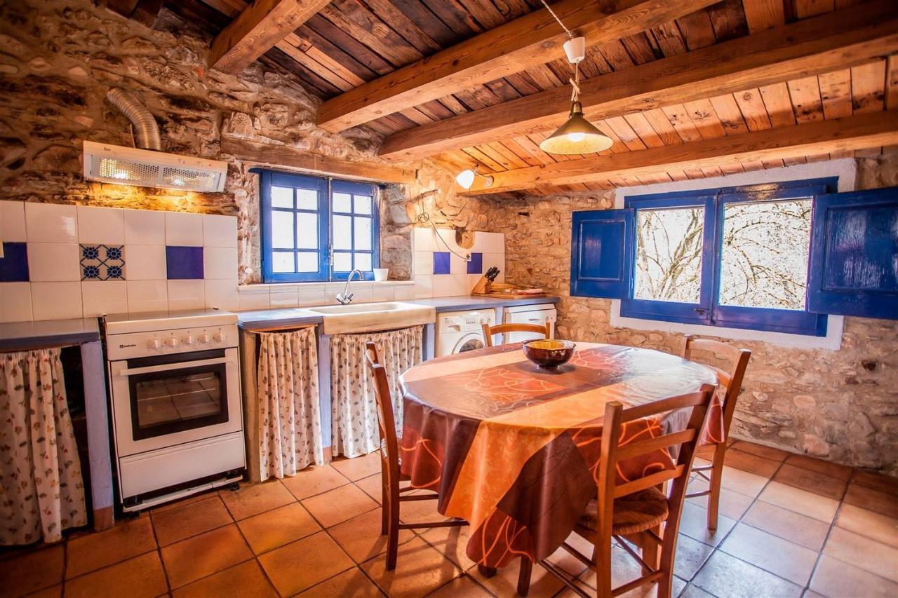 El Moli De Baix Villa Riudaura Dış mekan fotoğraf